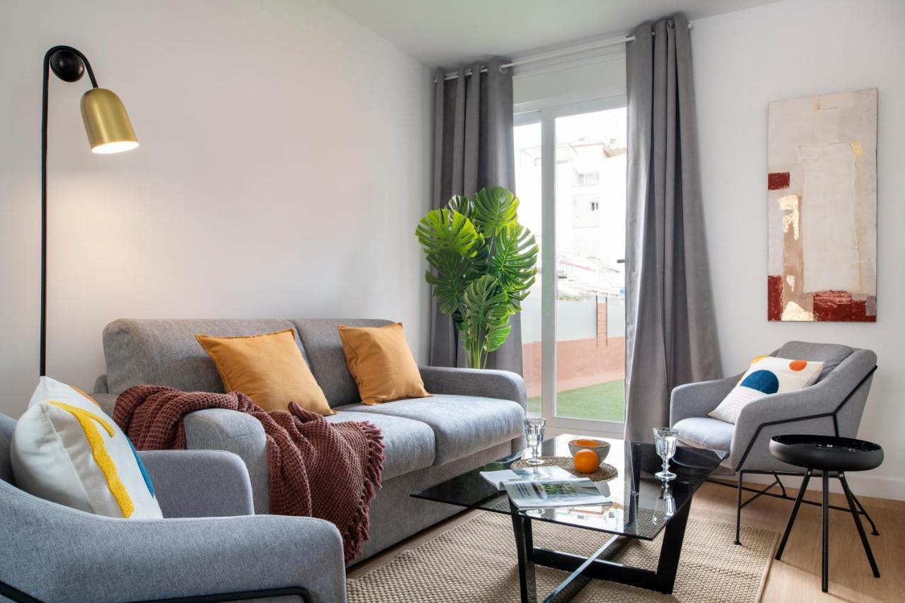 Suites Maestranza - Santas Patronas By Magno Apartments Seville Exterior photo